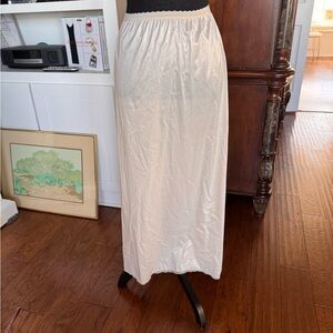 Vintage Henson Kickernick Maxi Half Slip